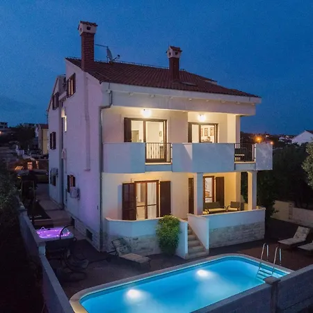 Holiday home Slavica *