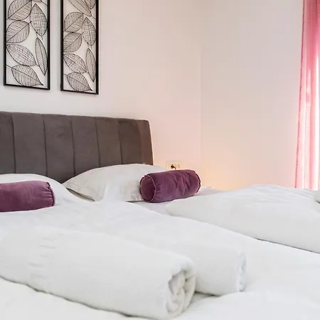 Holiday home Slavica Sveti Filip i Jakov