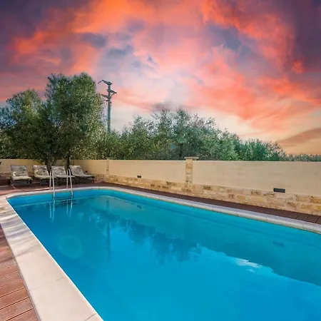 Holiday home Slavica Sveti Filip i Jakov