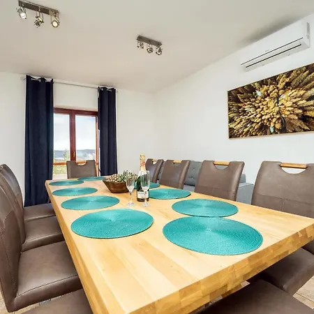 Holiday home Slavica