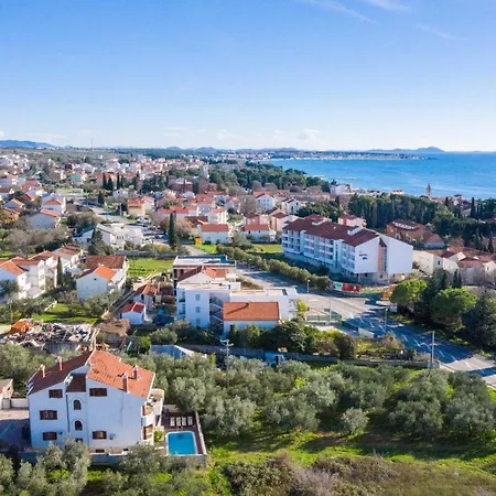 Slavica Sveti Filip i Jakov